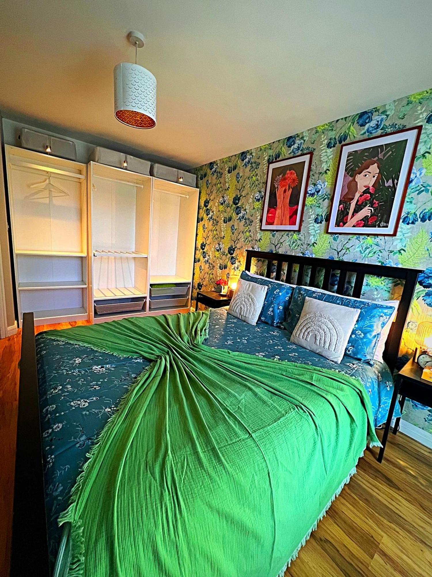 Latitude Chinatown Central Apartment Бірмінгем Екстер'єр фото