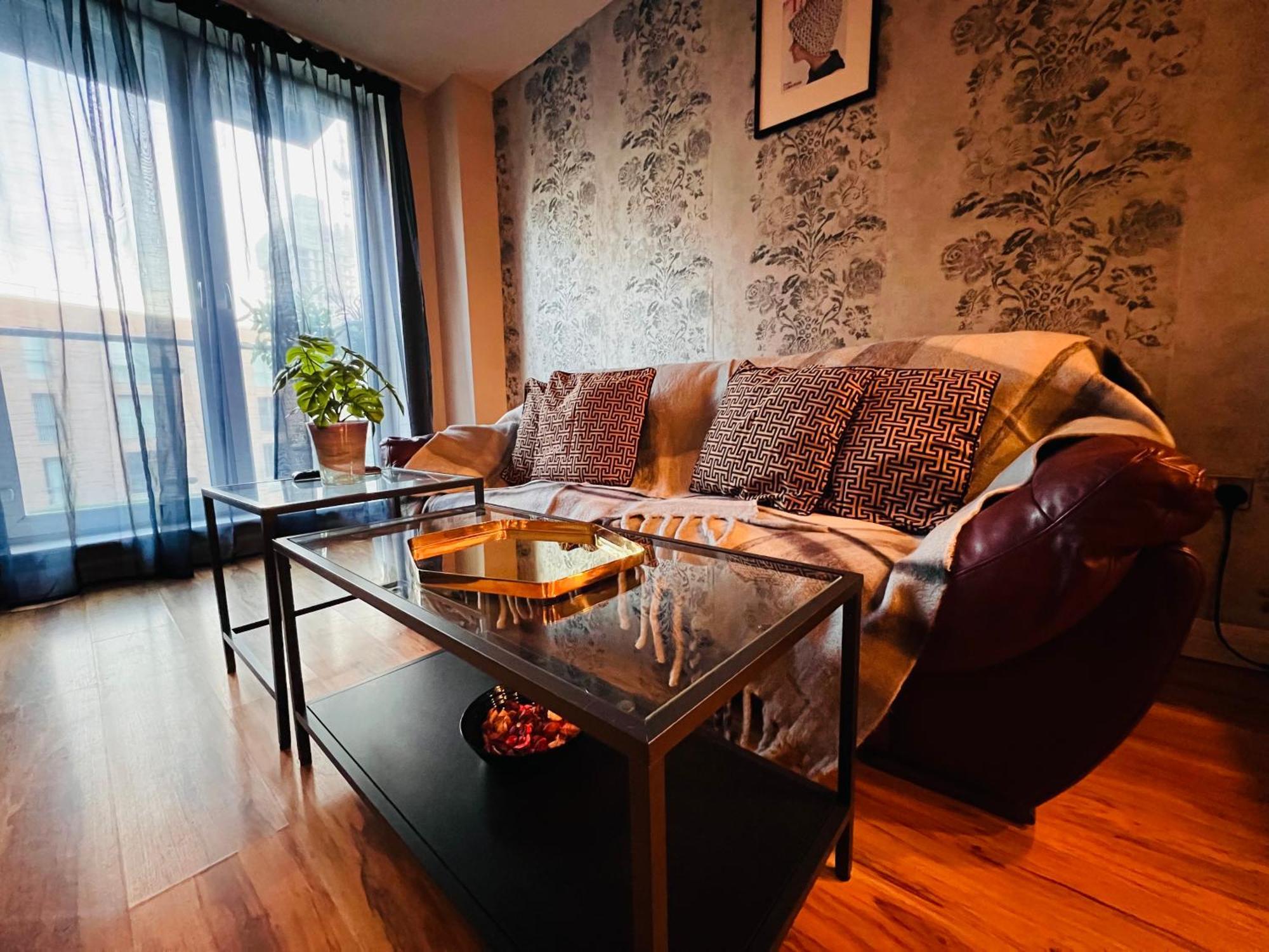 Latitude Chinatown Central Apartment Бірмінгем Екстер'єр фото